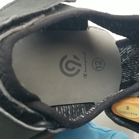 Champion Hiking Sandals 12 - Picture 7 of 9